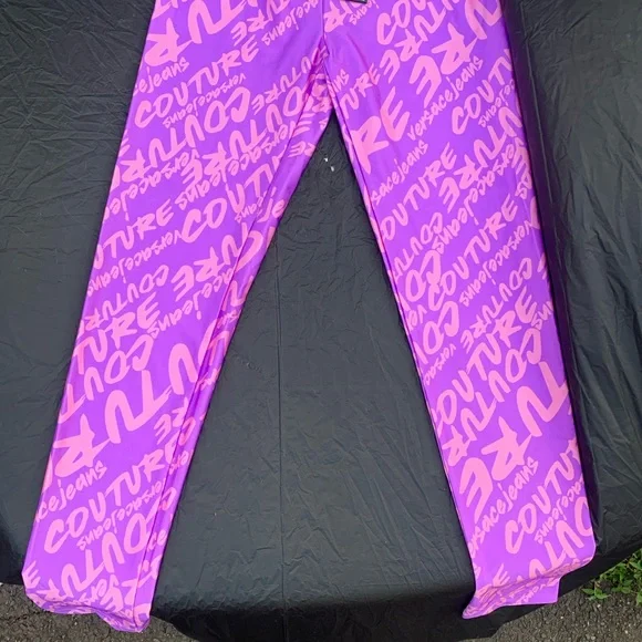 Versace Jeans Collection Purple Leggings with Bold Pattern - Picture 2 of 2